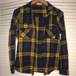 Navy and yellow women’s plaid button up shirt